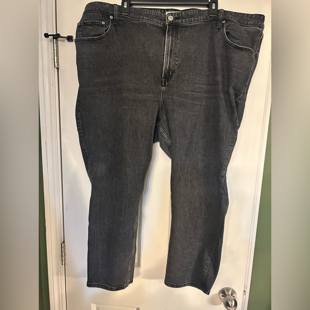 Abercrombie & Fitch Women’s Mom High Rise Relaxed Jeans